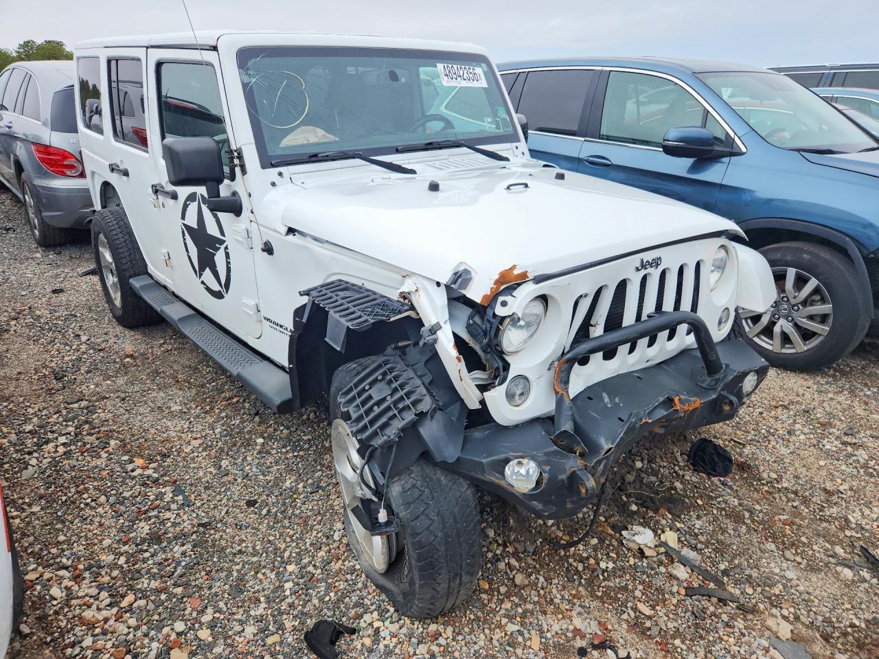 2015 Jeep Wrangler Unlimited Sahara - Image 4