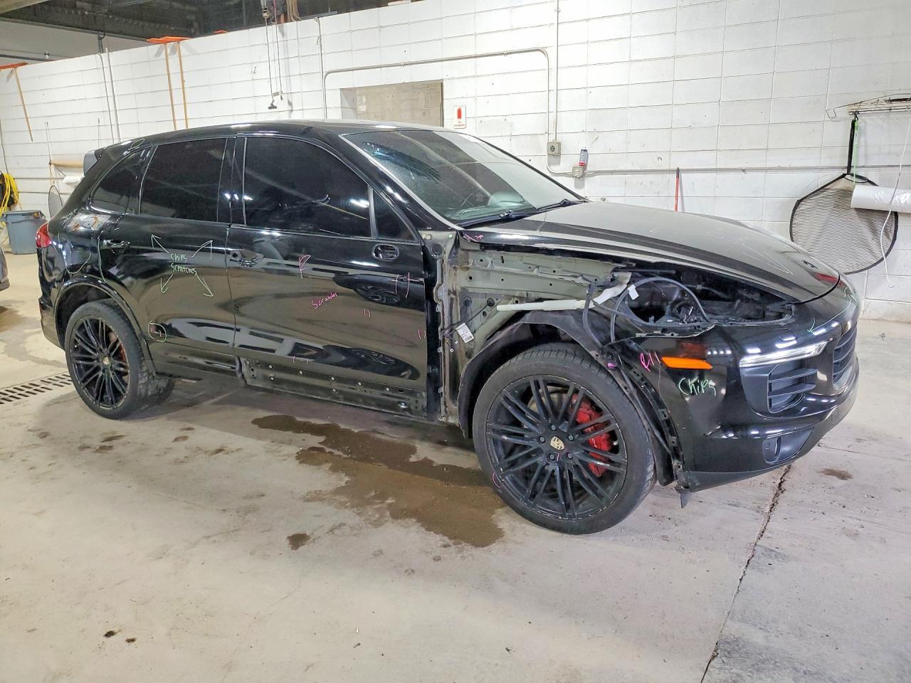 2017 Porsche Cayenne - Image 4