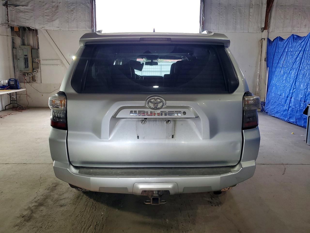 2014 Toyota 4Runner Sr5 Premium - Image 6