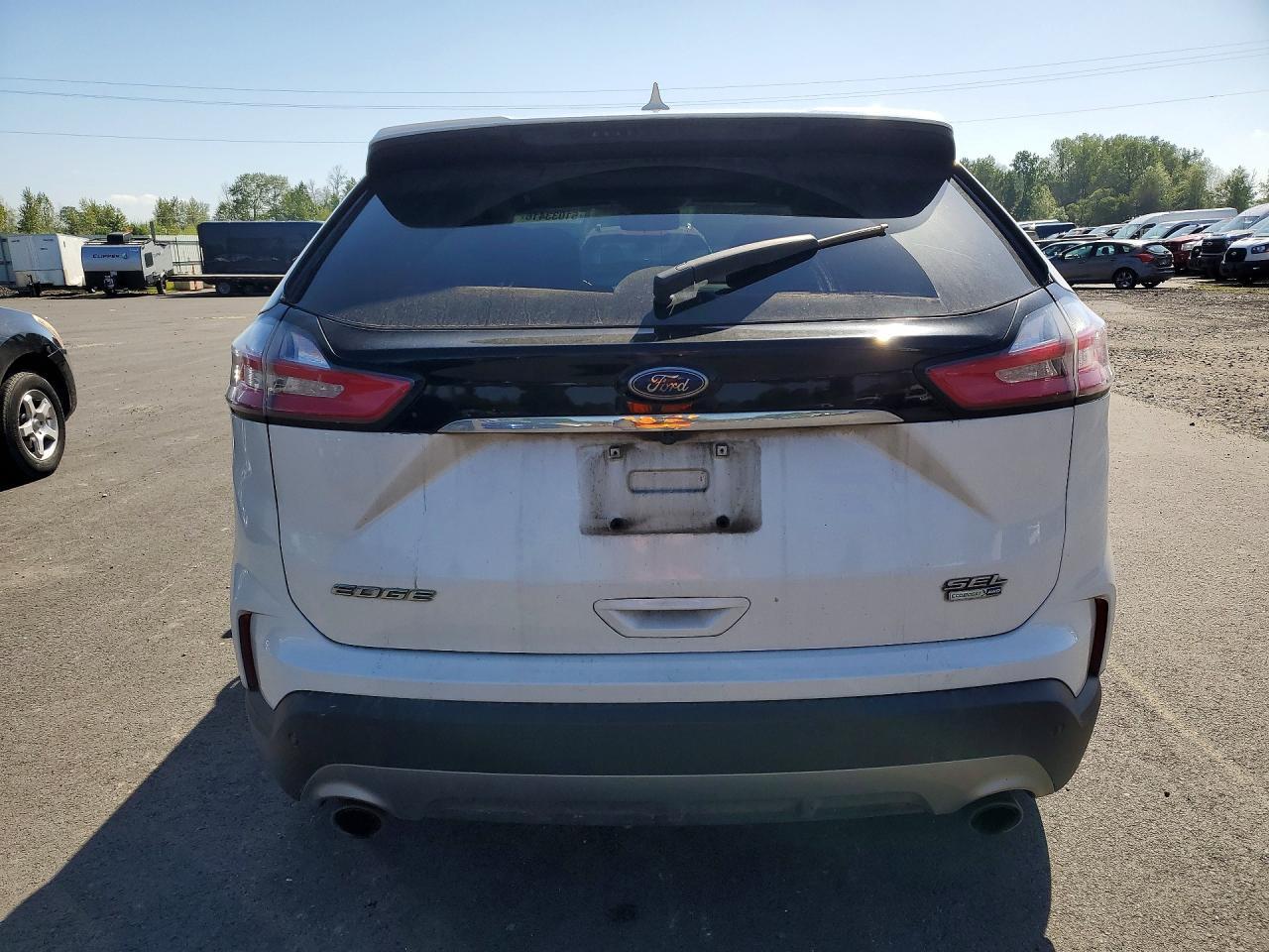 2019 Ford Edge Sel - Image 6
