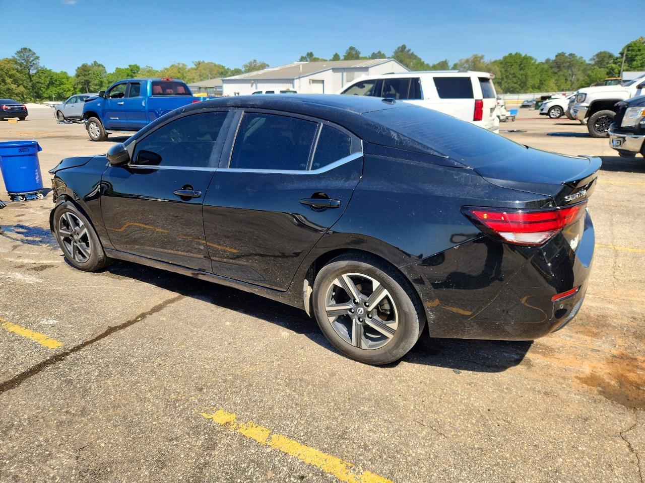 2024 Nissan Sentra Sv - Image 2