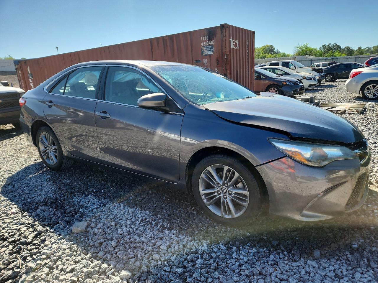 2016 Toyota Camry Se - Image 4