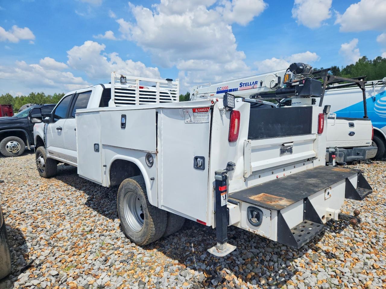 2023 Ford F350 Super Duty - Image 2