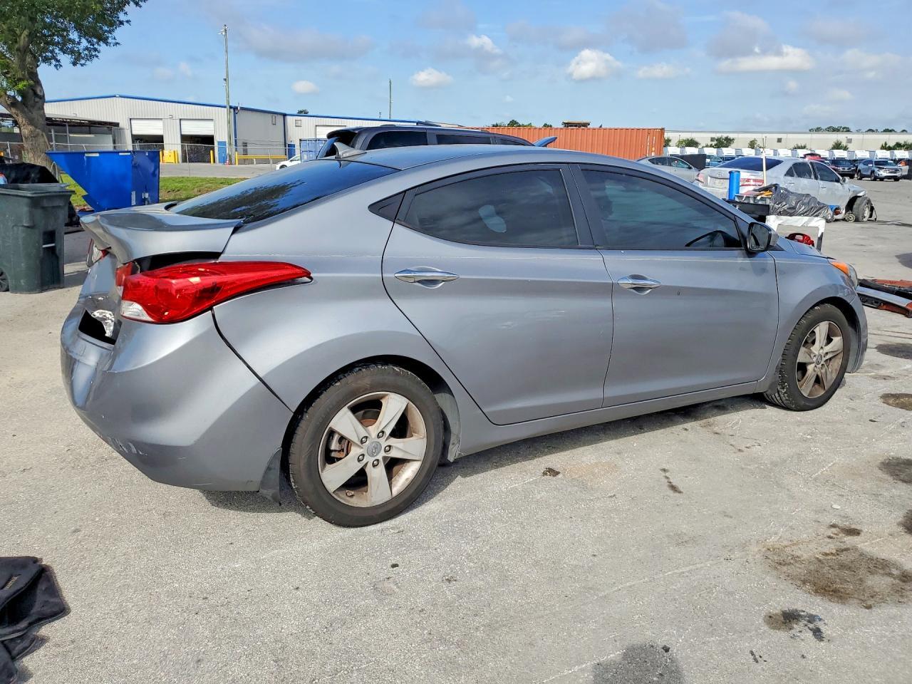 2013 Hyundai Elantra Gls - Фото 5