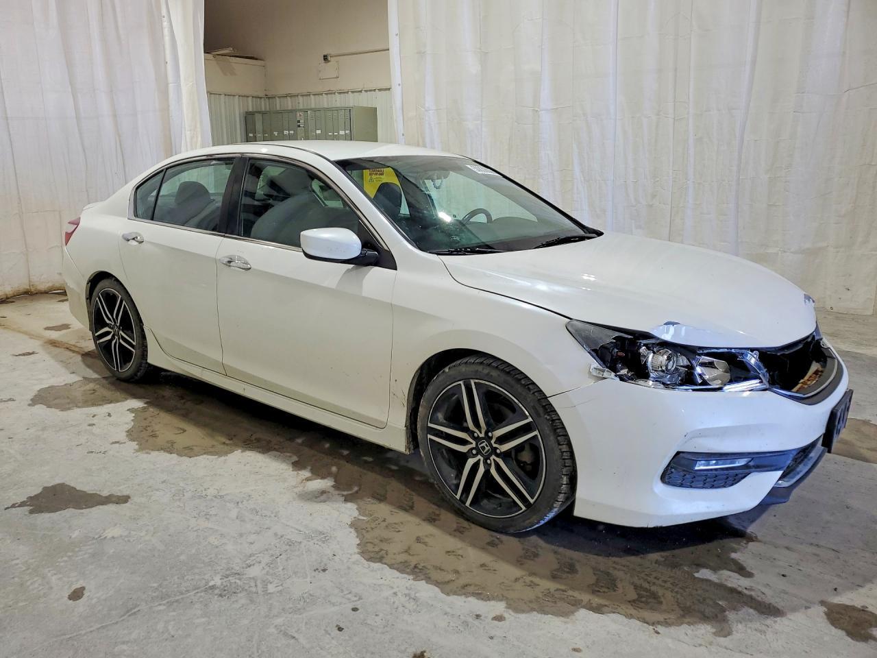 2017 Honda Accord Sport - Фото 4