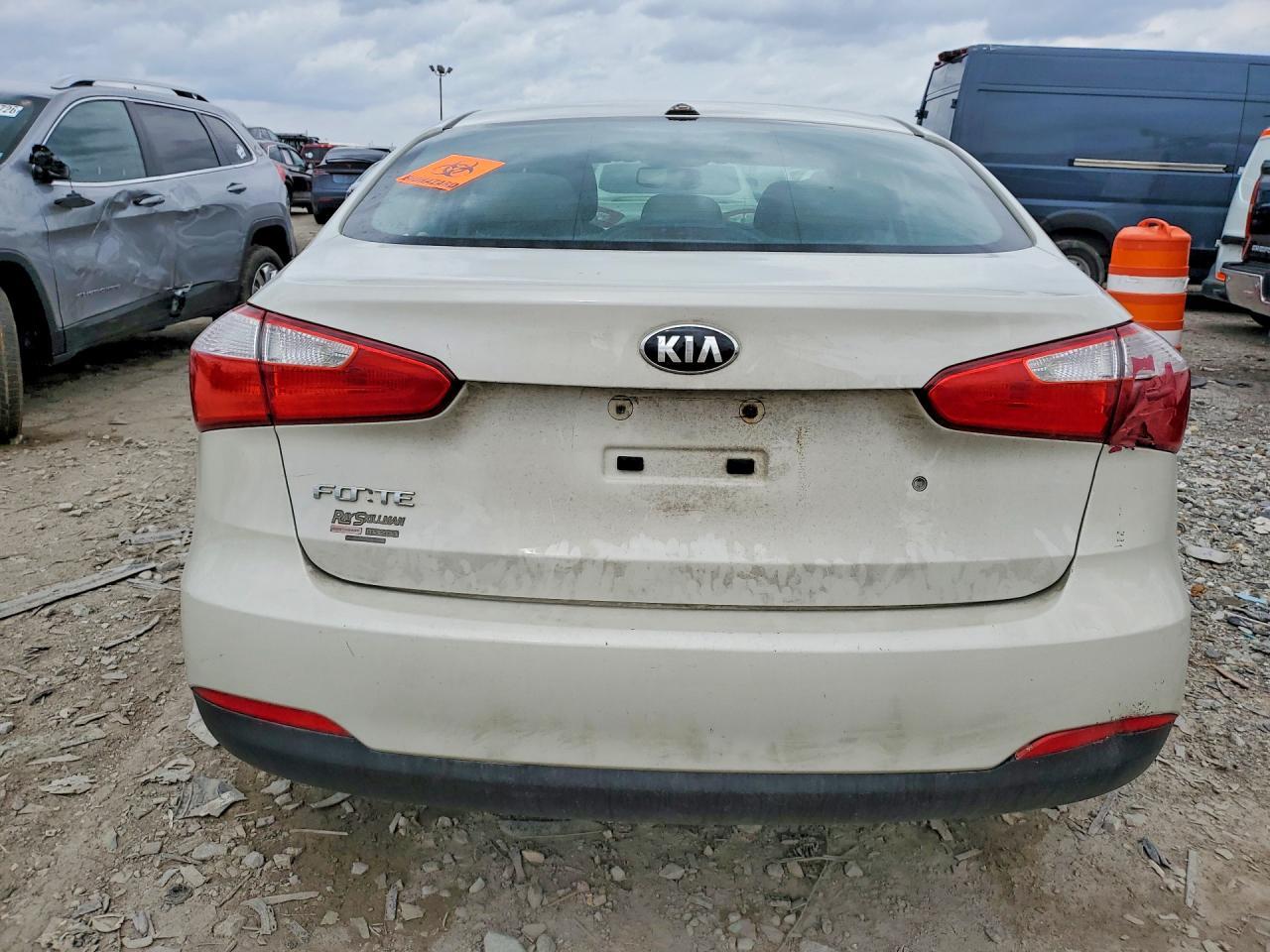 2015 Kia Forte Lx - Фото 6