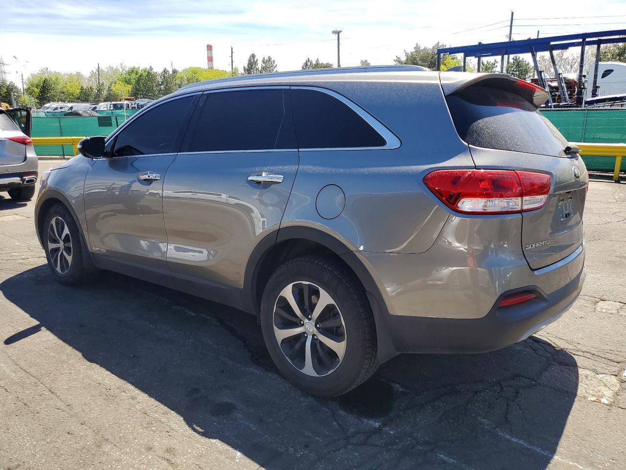 2016 Kia Sorento Ex - Фото 2