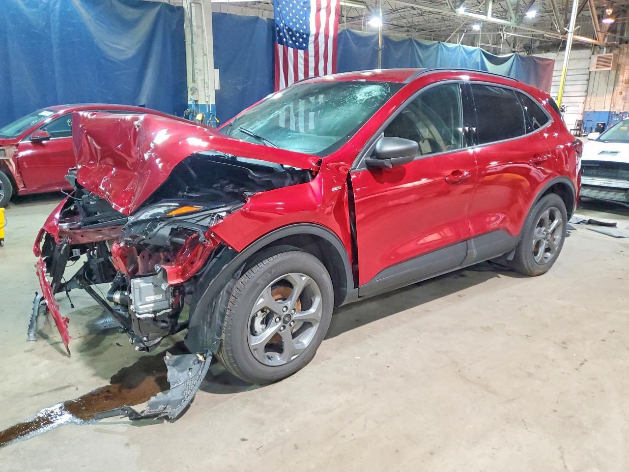 2025 Ford Escape St Line
