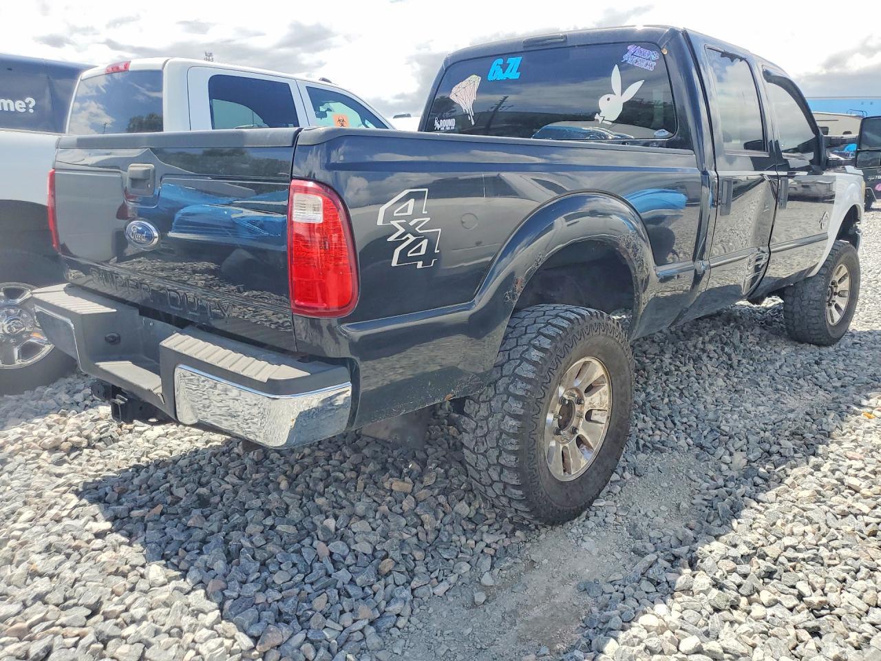 2015 Ford F350 Super Duty - Image 3