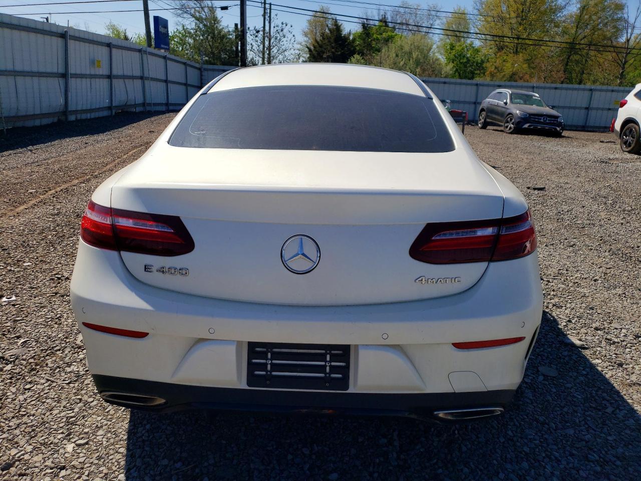 2018 Mercedes-Benz E 400 4Matic - Фото 6