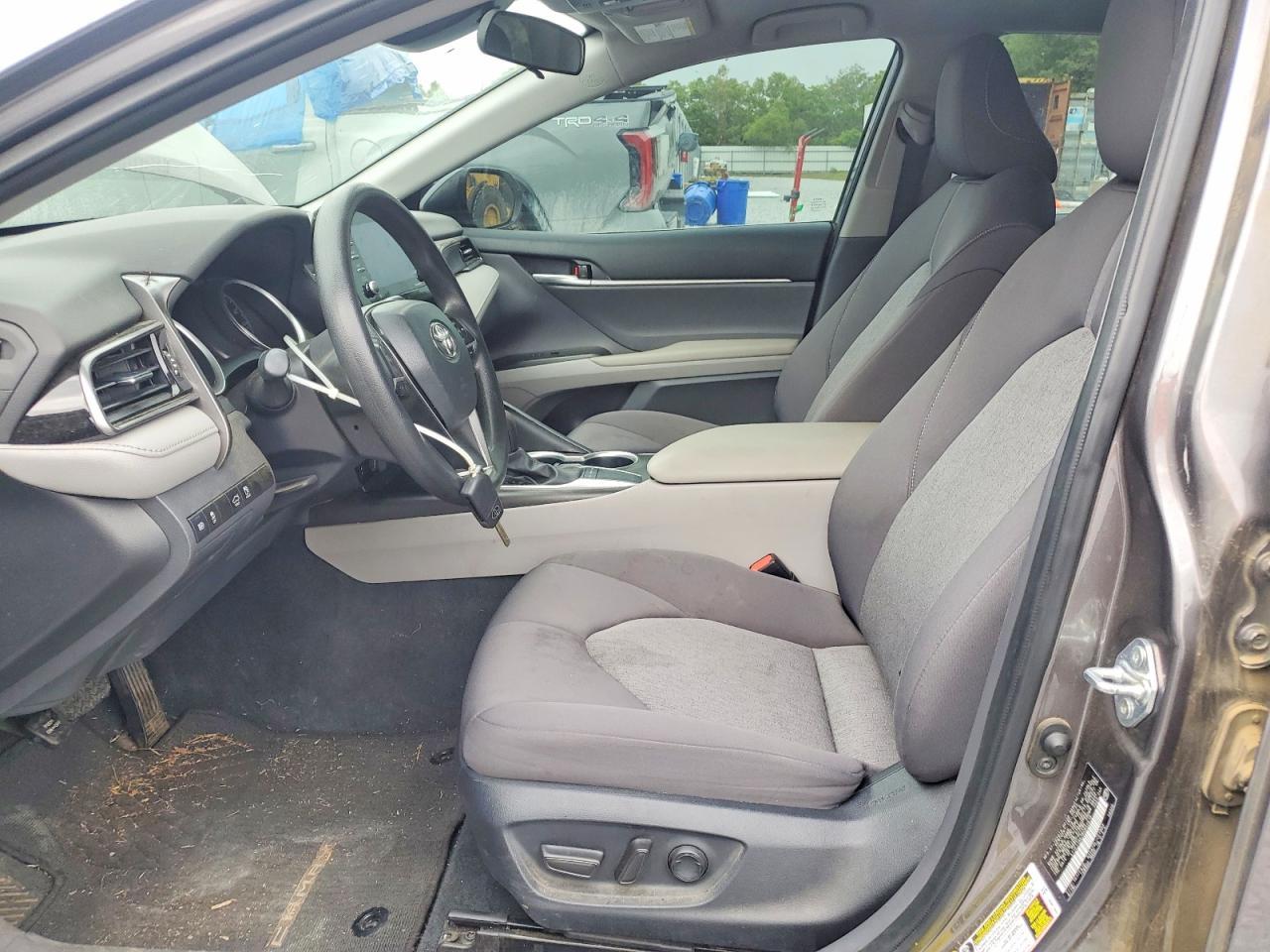 2024 Toyota Camry Le - Фото 7