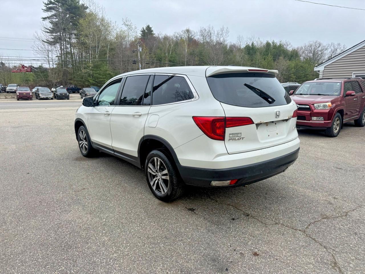 2016 Honda Pilot Exl - Image 3