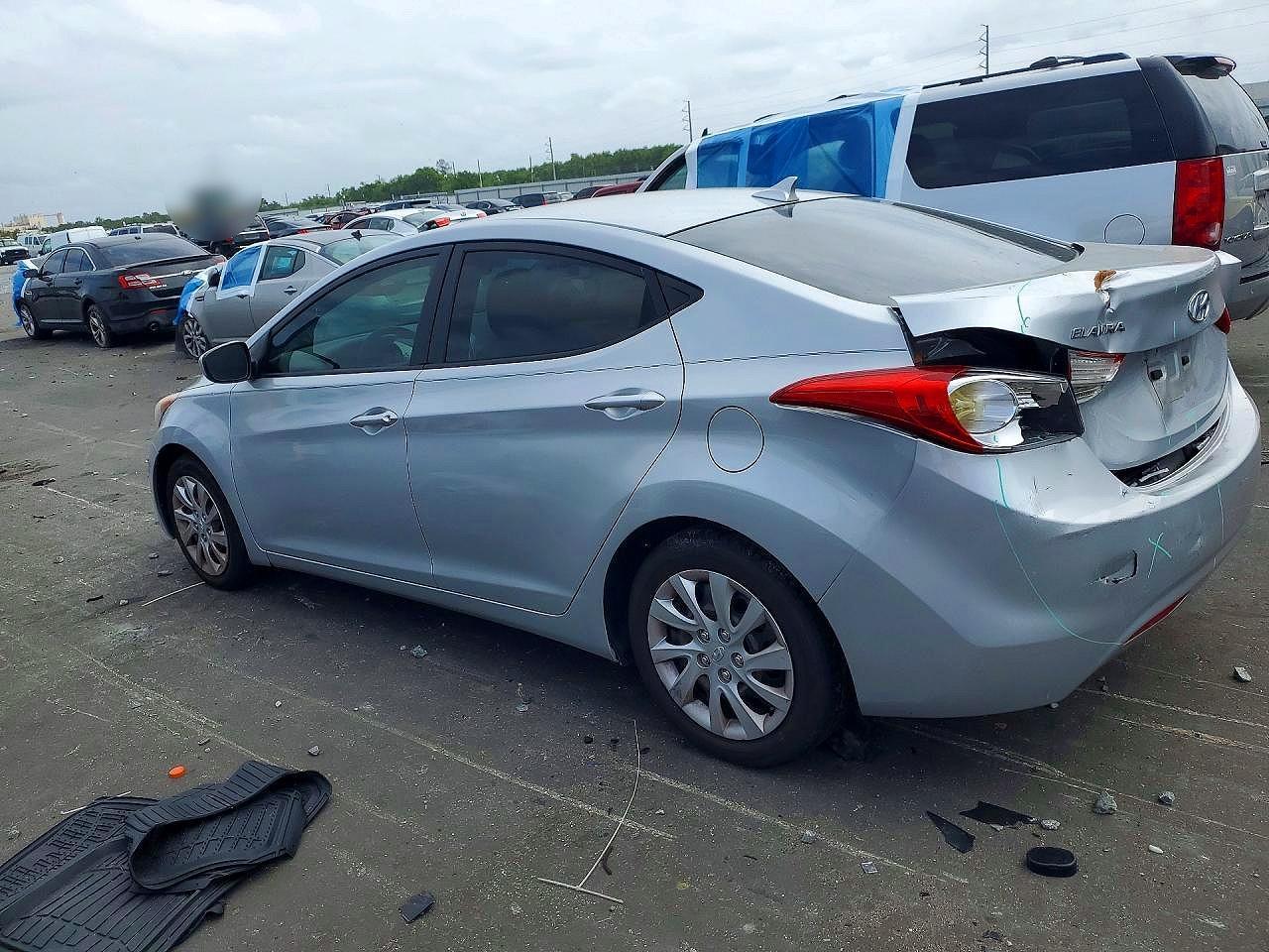2012 Hyundai Elantra Gls - Фото 2