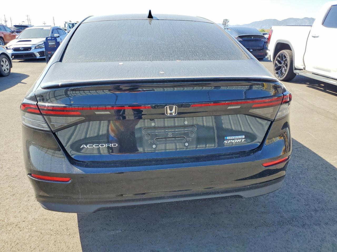 2023 Honda Accord Hybrid Sport - Image 6