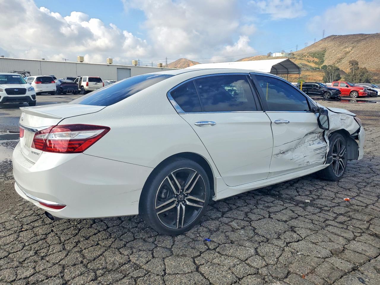 2016 Honda Accord Sport - Фото 3