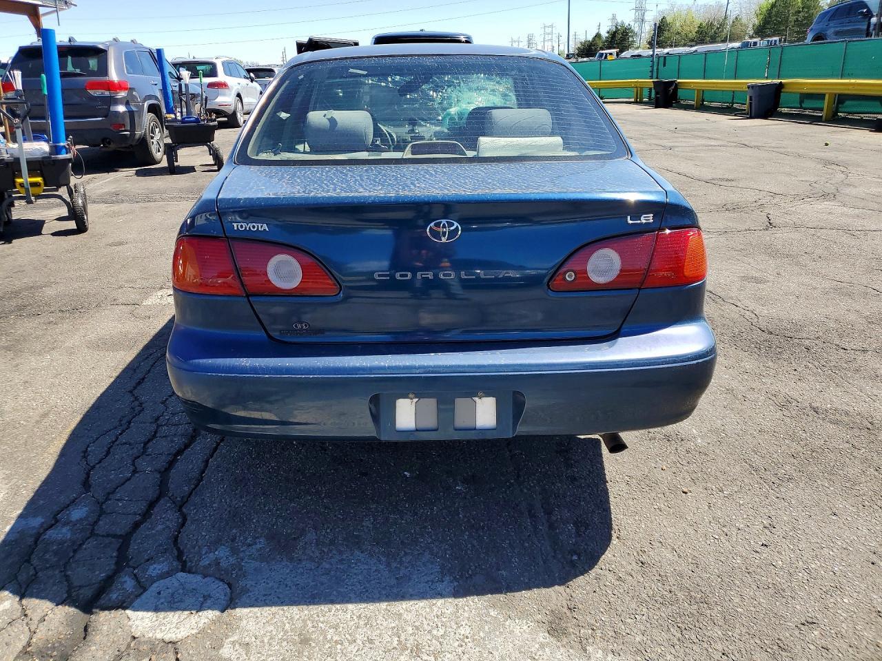 2001 Toyota Corolla Le - Image 6
