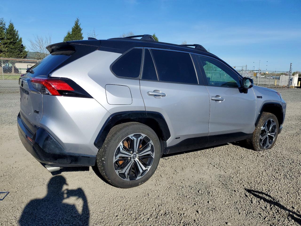 2023 Toyota Rav4 Prime Xse - Фото 3