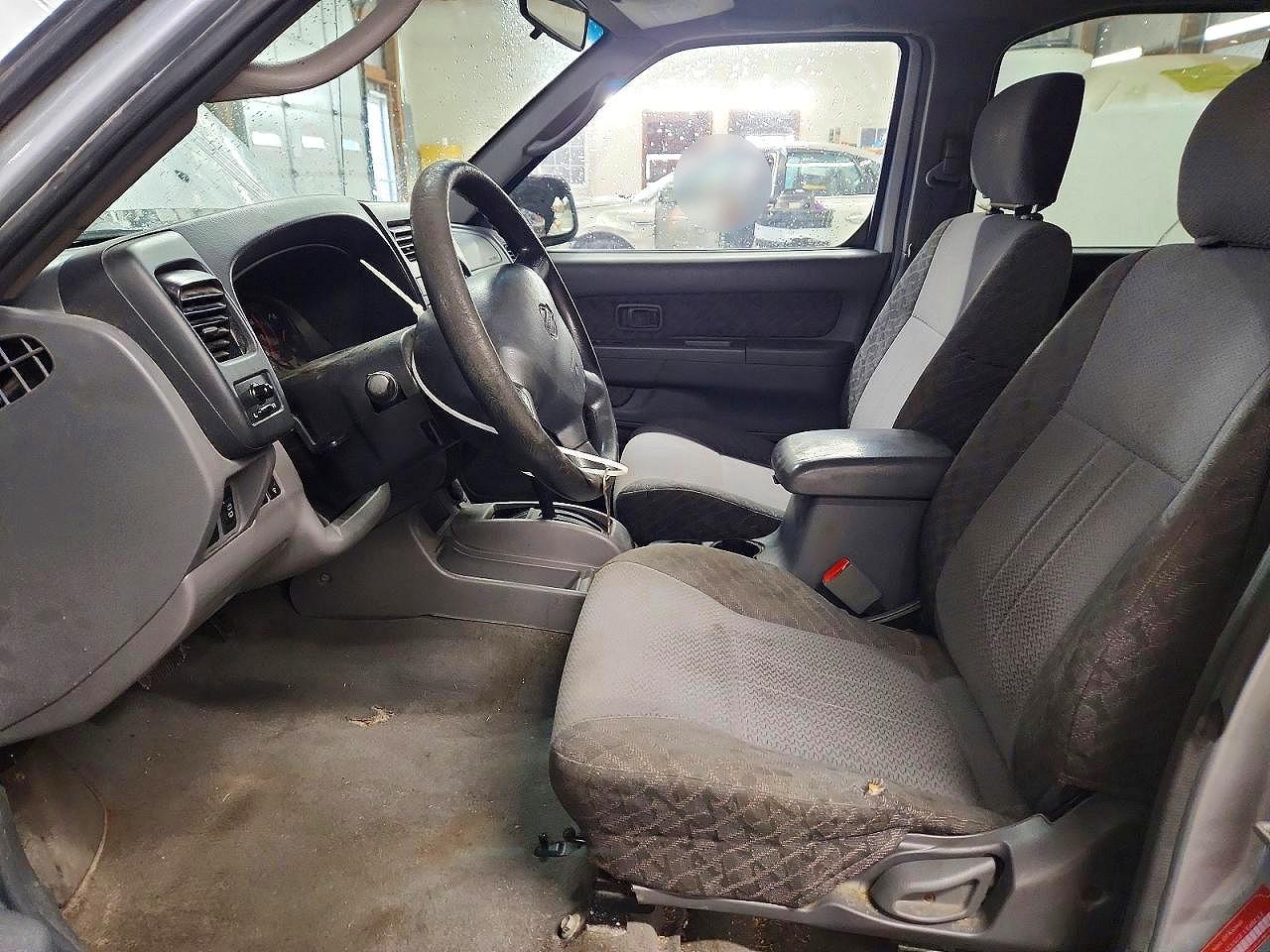 2001 Nissan Xterra Xe-V6 - Фото 7
