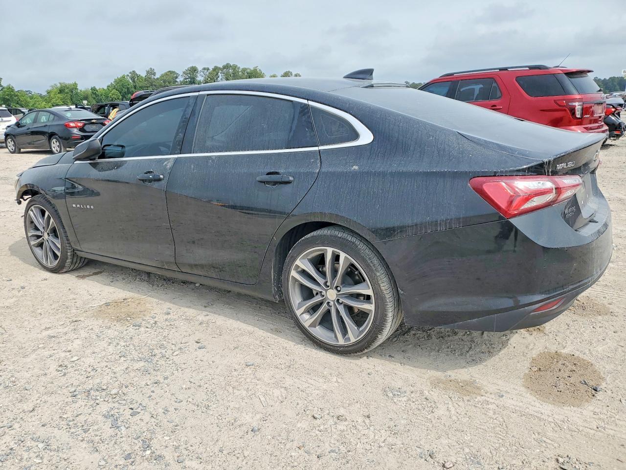 2022 Chevrolet Malibu Lt - Image 2