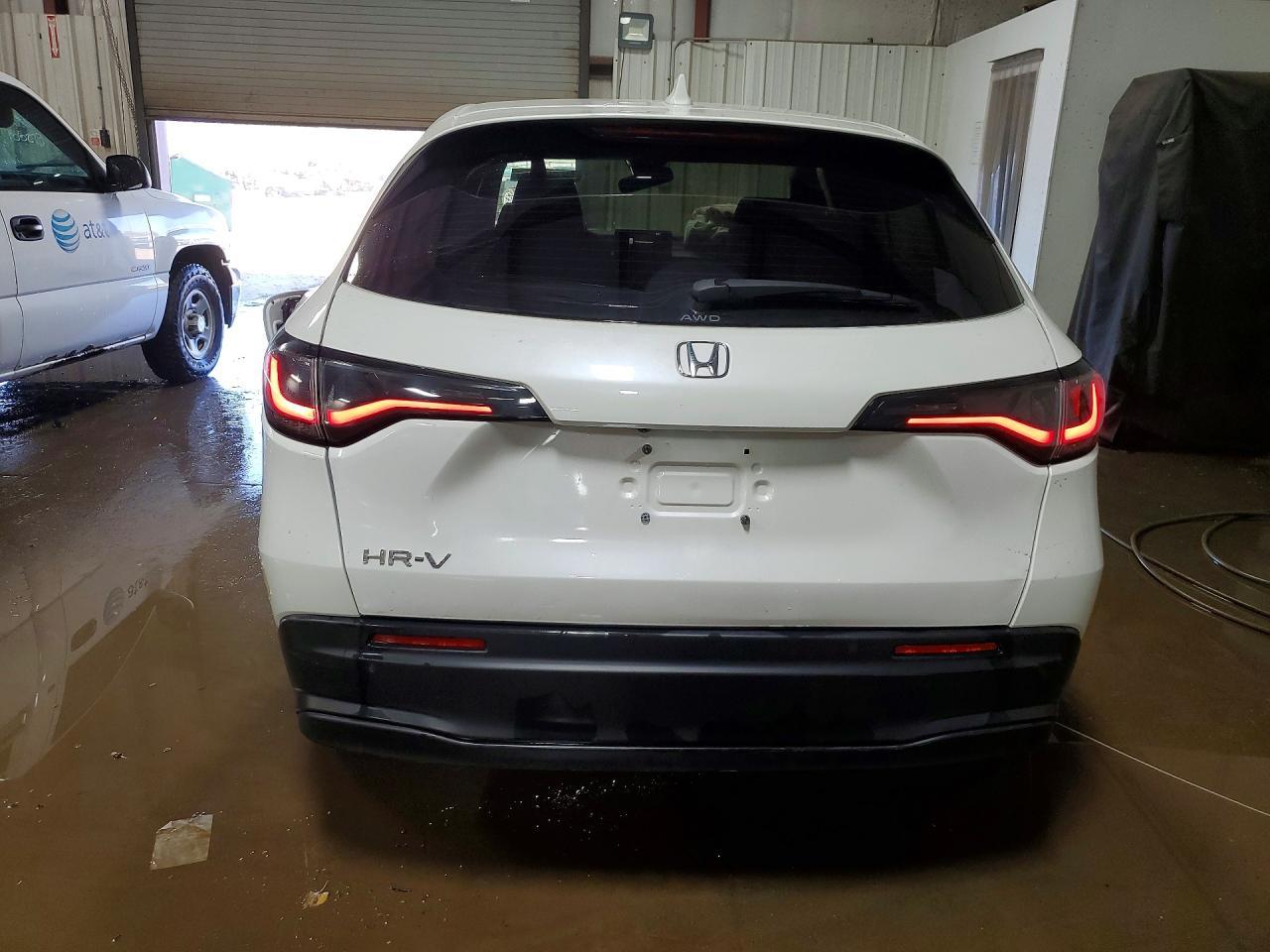 2025 Honda Hr-V Lx - Фото 6