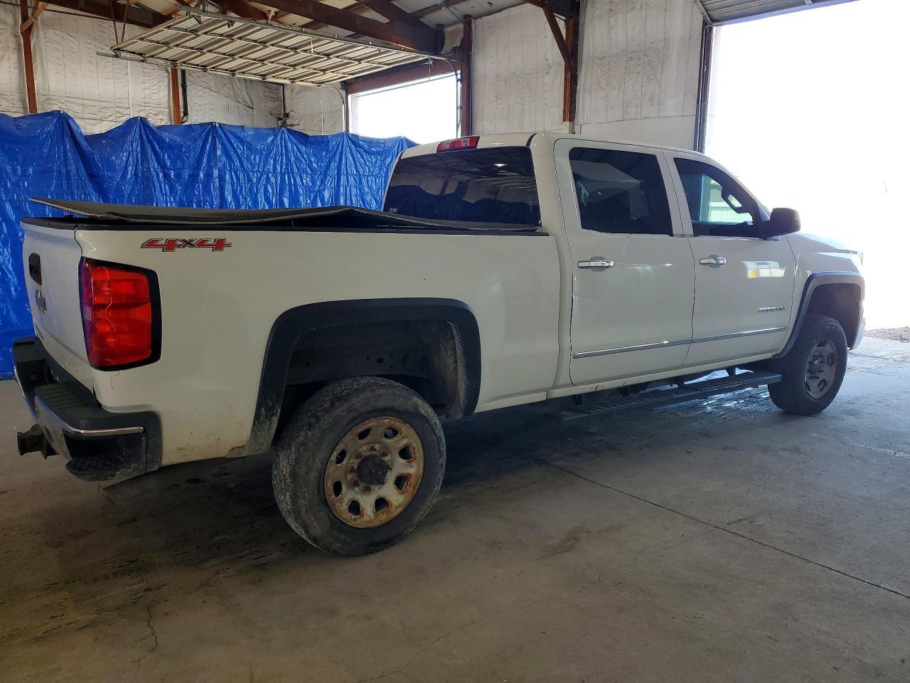 2015 Chevrolet Silverado K2500 Heavy Duty Ltz - Image 3