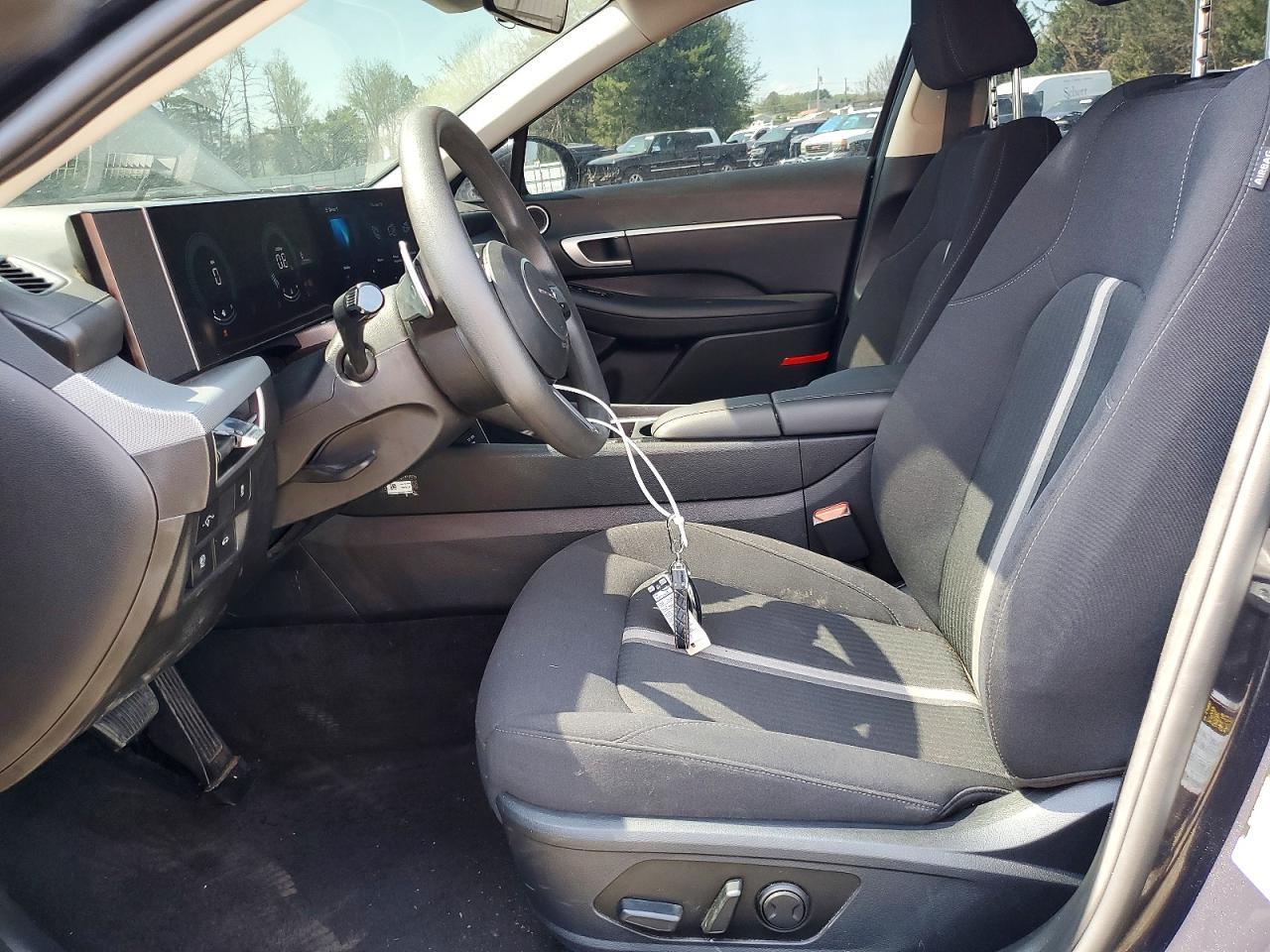 2025 Hyundai Sonata Sel - Image 7