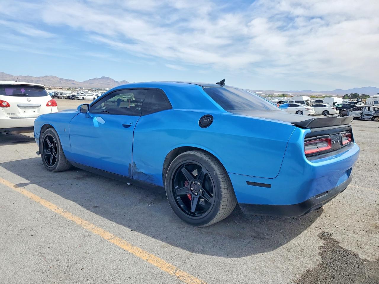 2019 Dodge Challenger R - Фото 2