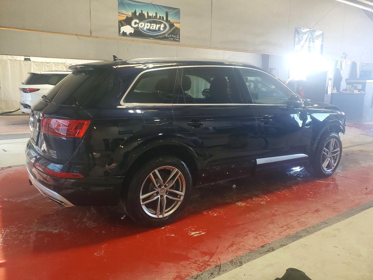 2017 Audi Q7 Premium - Фото 3