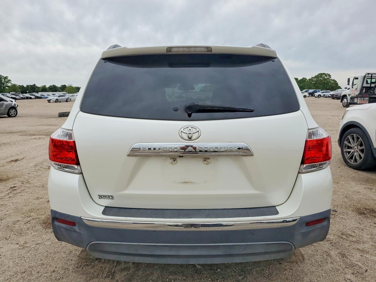 2011 Toyota Highlander Se - Фото 6