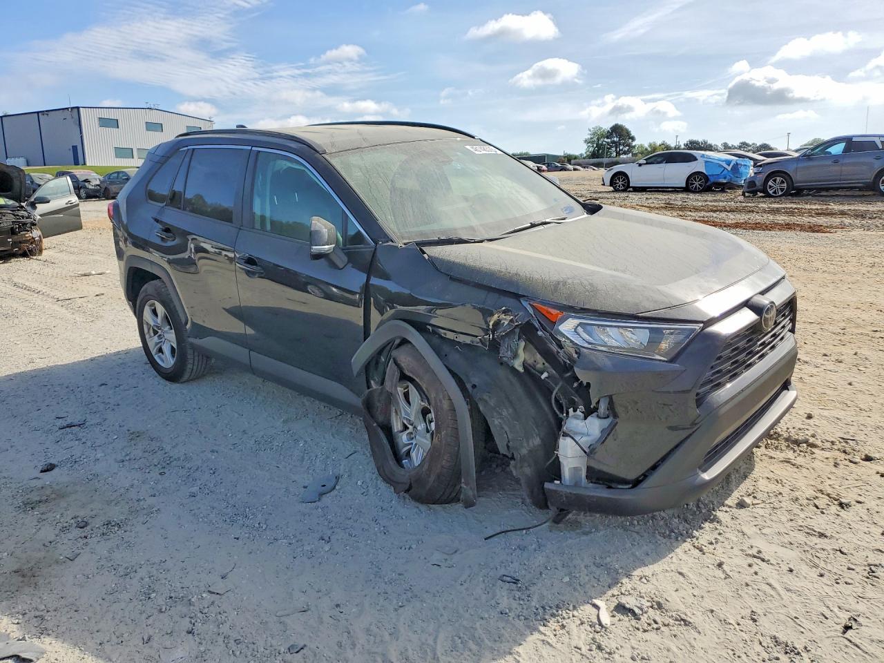 2021 Toyota Rav4 Xle - Image 4