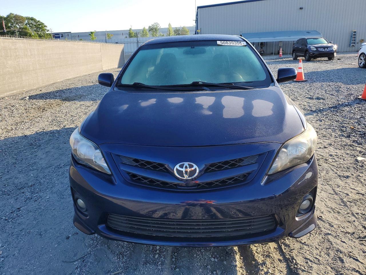 2013 Toyota Corolla S - Image 5