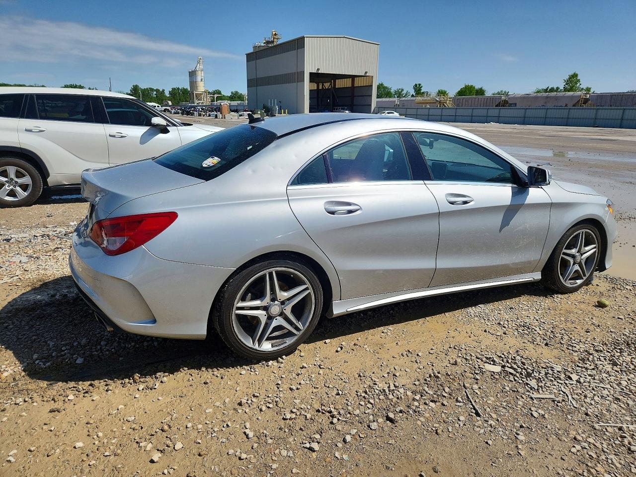 2014 Mercedes-Benz Cla 250 - Фото 3