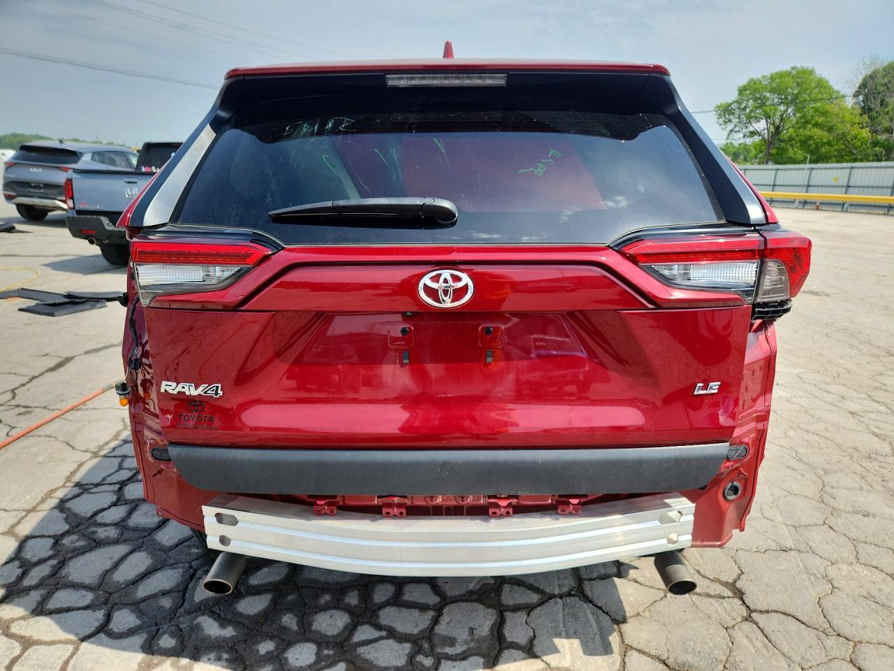 2024 Toyota Rav4 Le - Фото 6