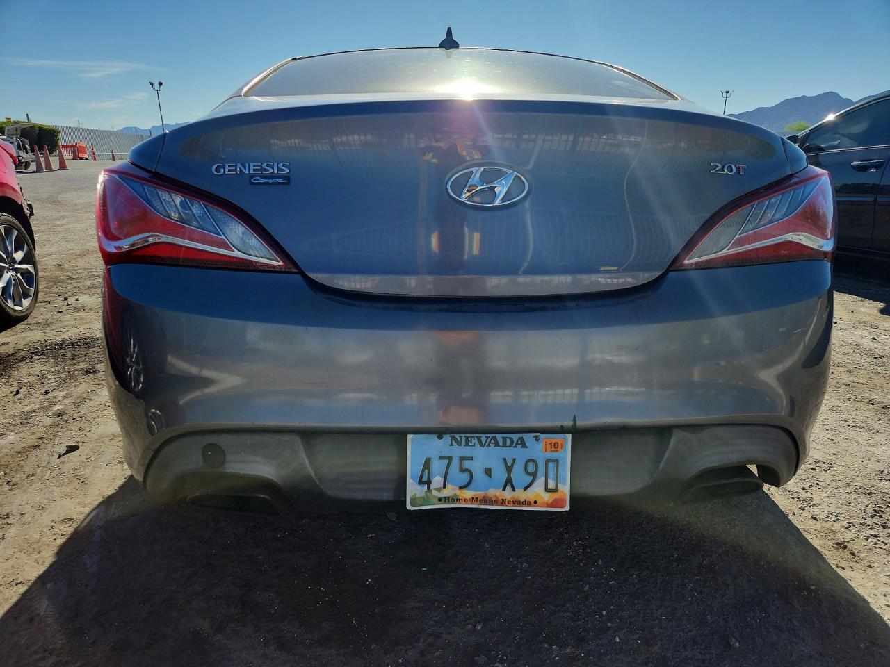 2014 Hyundai Genesis Coupe 2.0T - Image 6