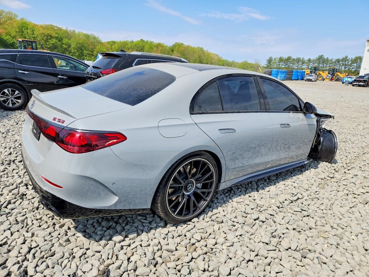 2026 Mercedes-Benz E Amg 53E 4Matic - Image 3