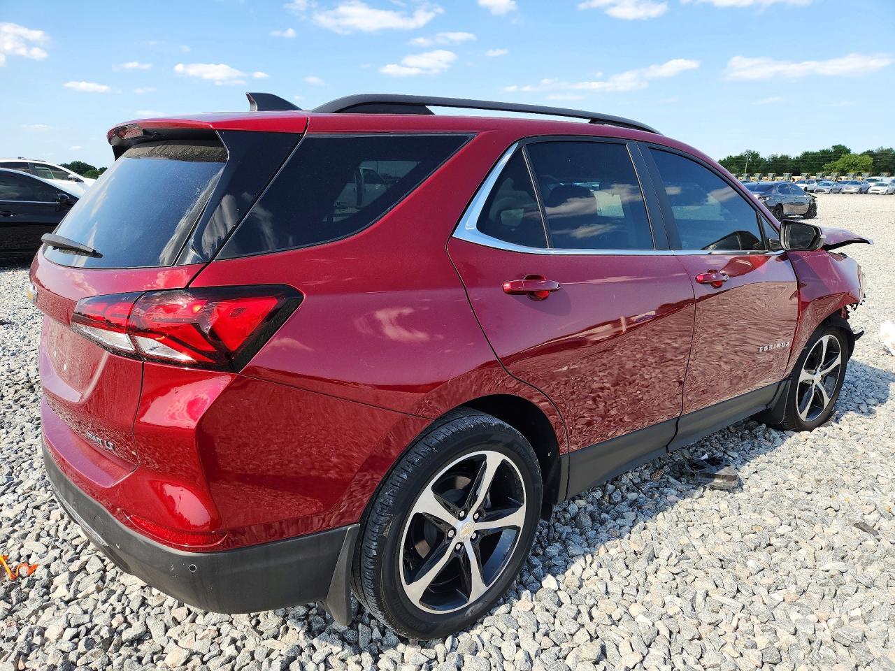 2024 Chevrolet Equinox Lt - Image 3