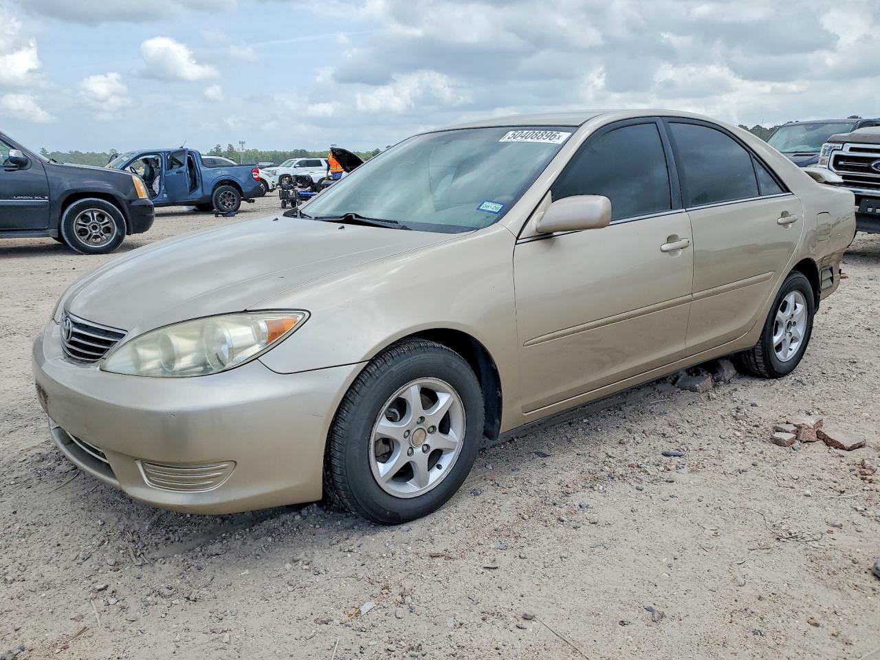2005 Toyota Camry Le