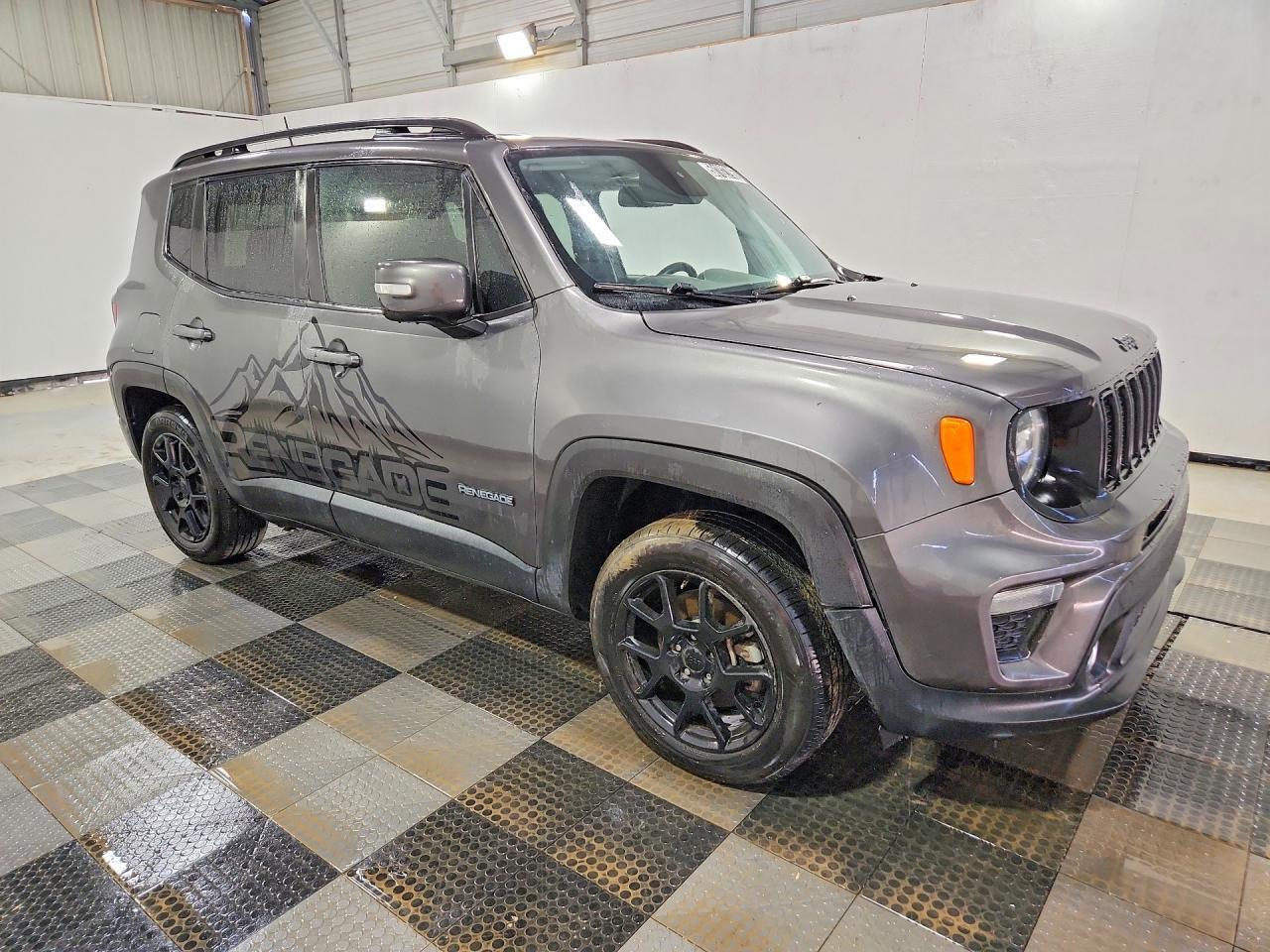 2019 Jeep Renegade Latitude - Фото 4