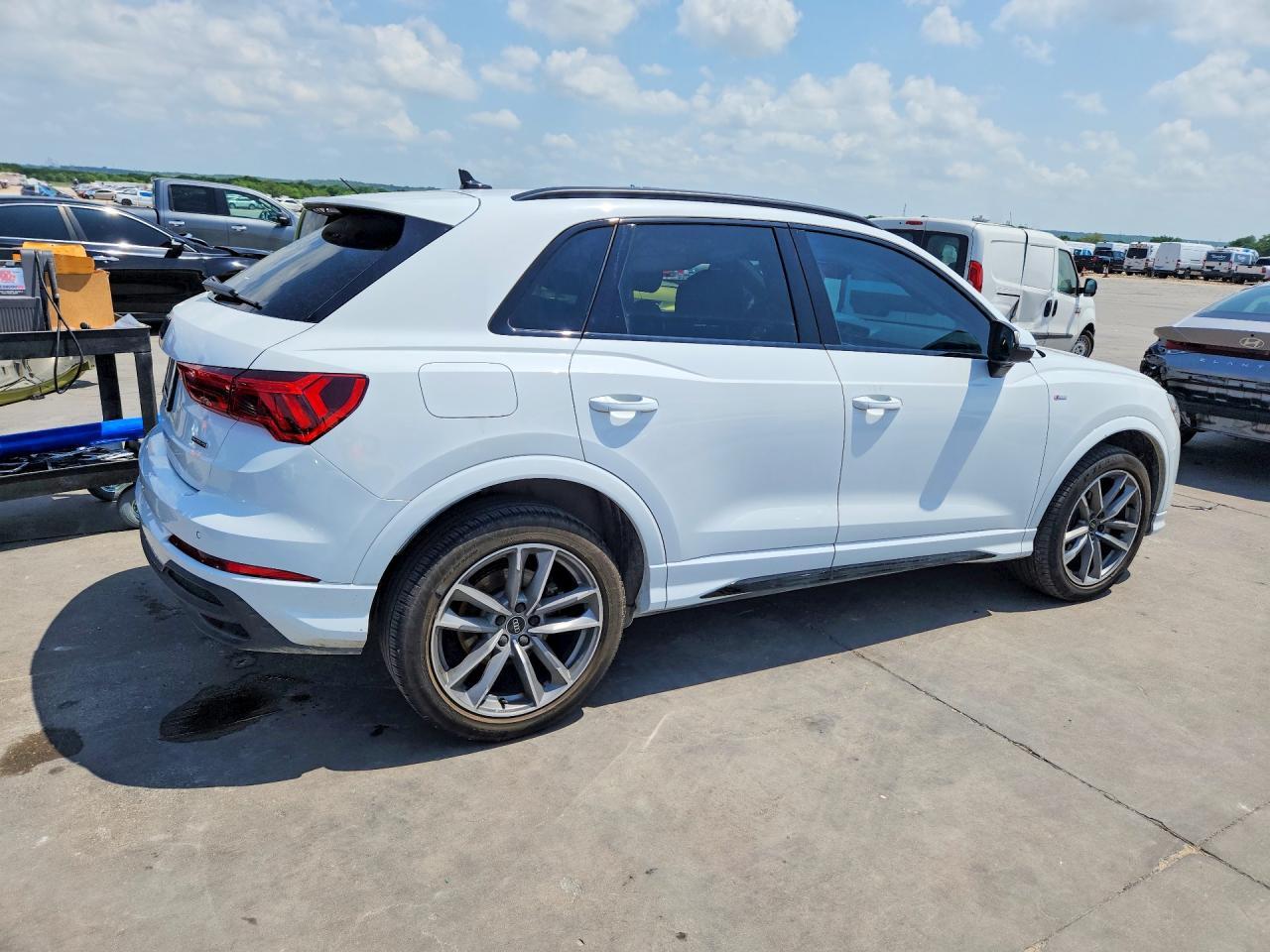 2024 Audi Q3 Premium Plus S Line 45 - Фото 3