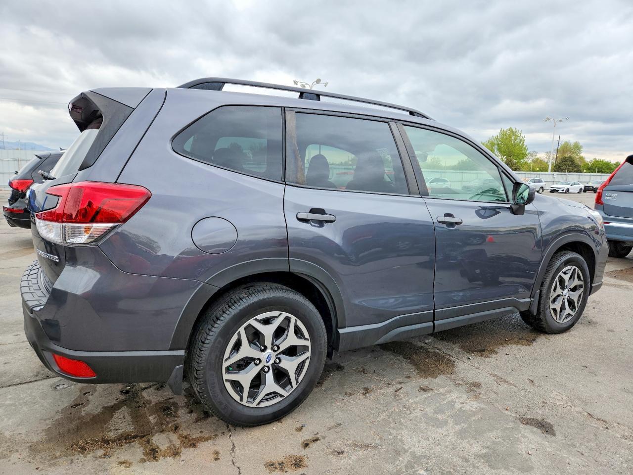 2020 Subaru Forester Premium - Фото 3
