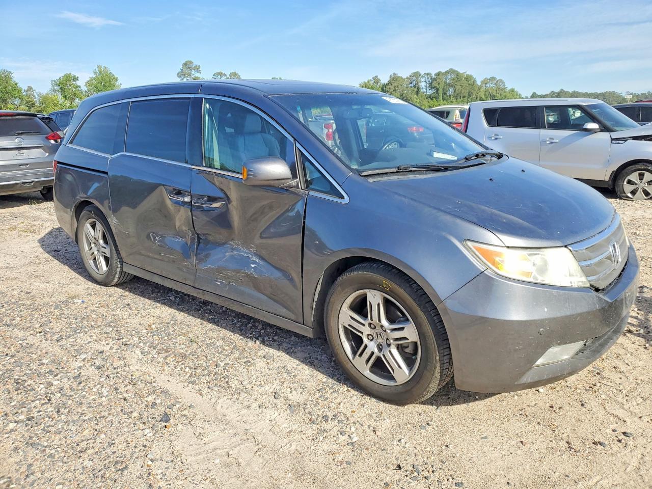 2012 Honda Odyssey Touring - Фото 4
