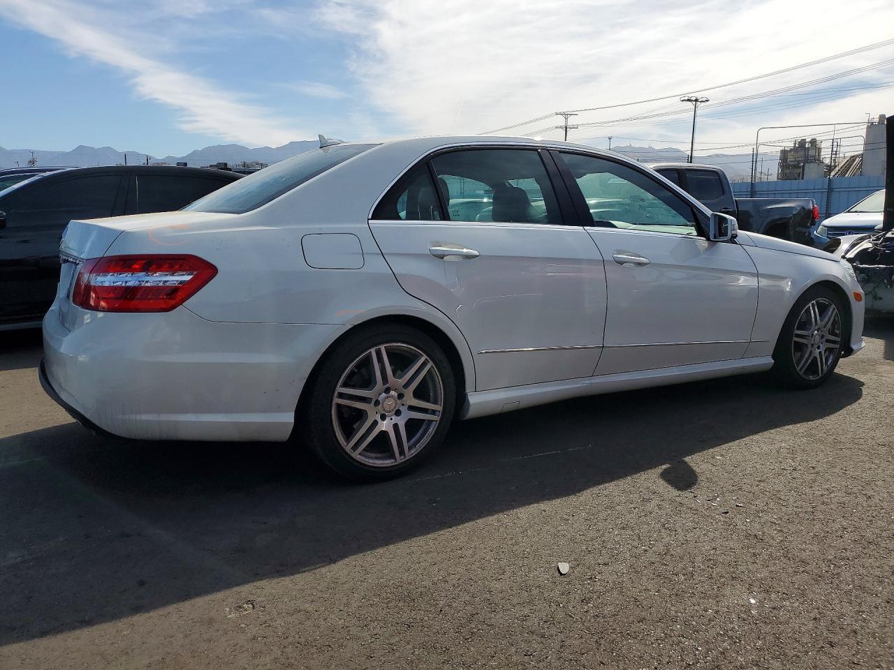 2010 Mercedes-Benz E 350 - Image 3