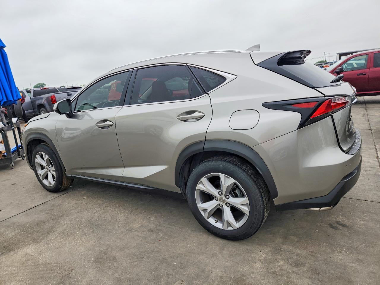 2017 Lexus Nx 200T - Фото 2