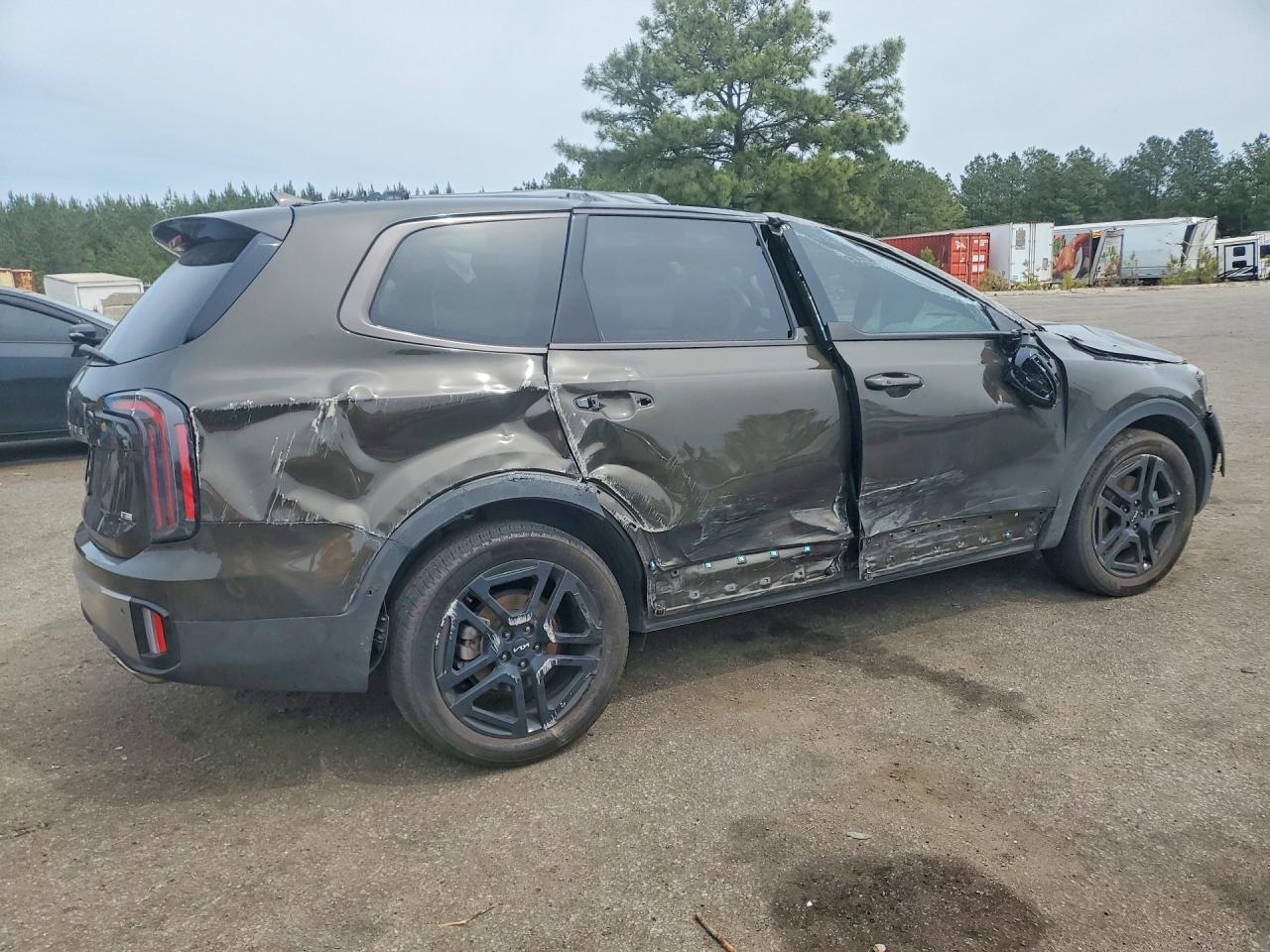 2023 Kia Telluride Ex X-Line - Image 3