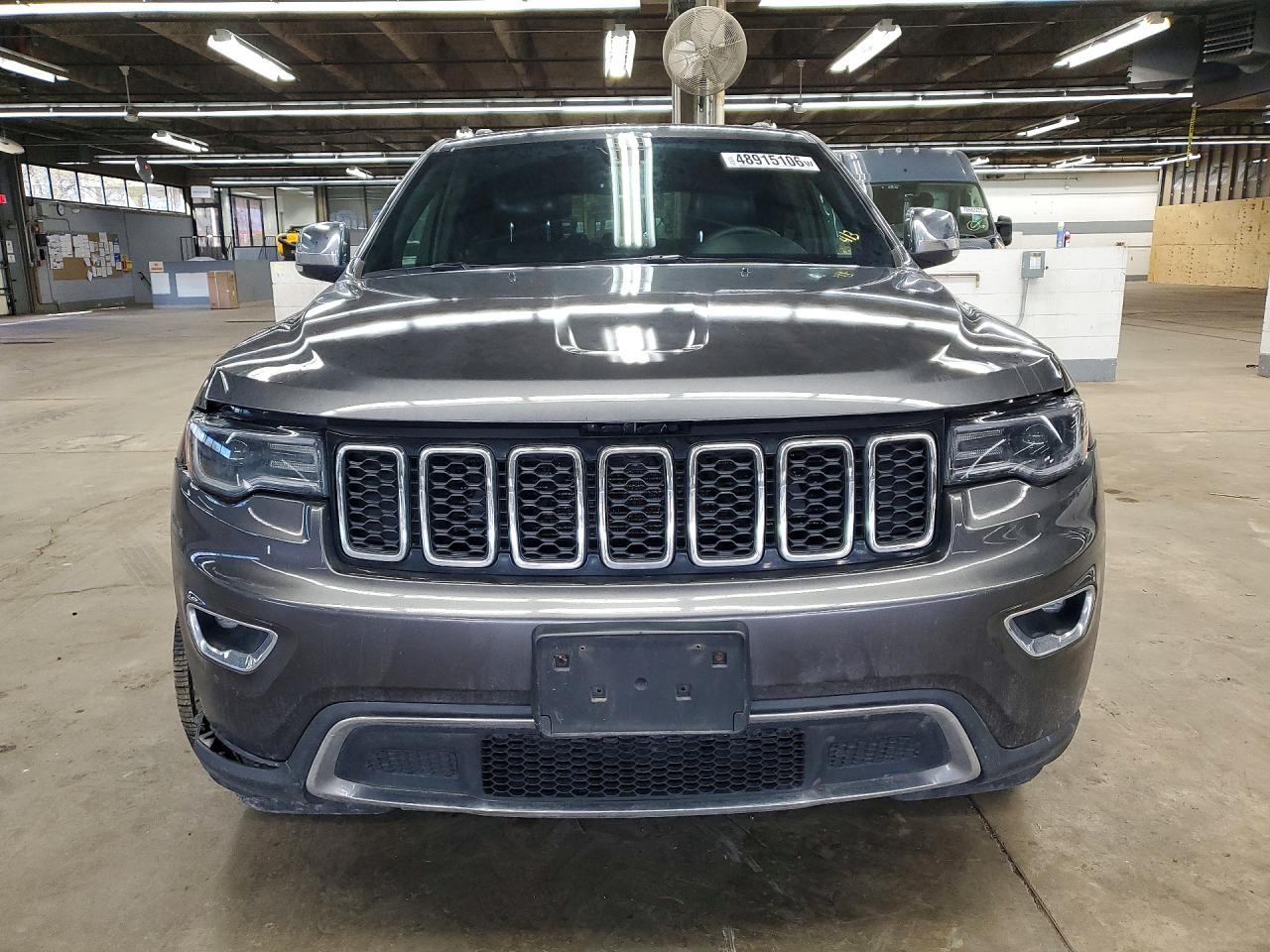 2017 Jeep Grand Cherokee Limited - Image 5