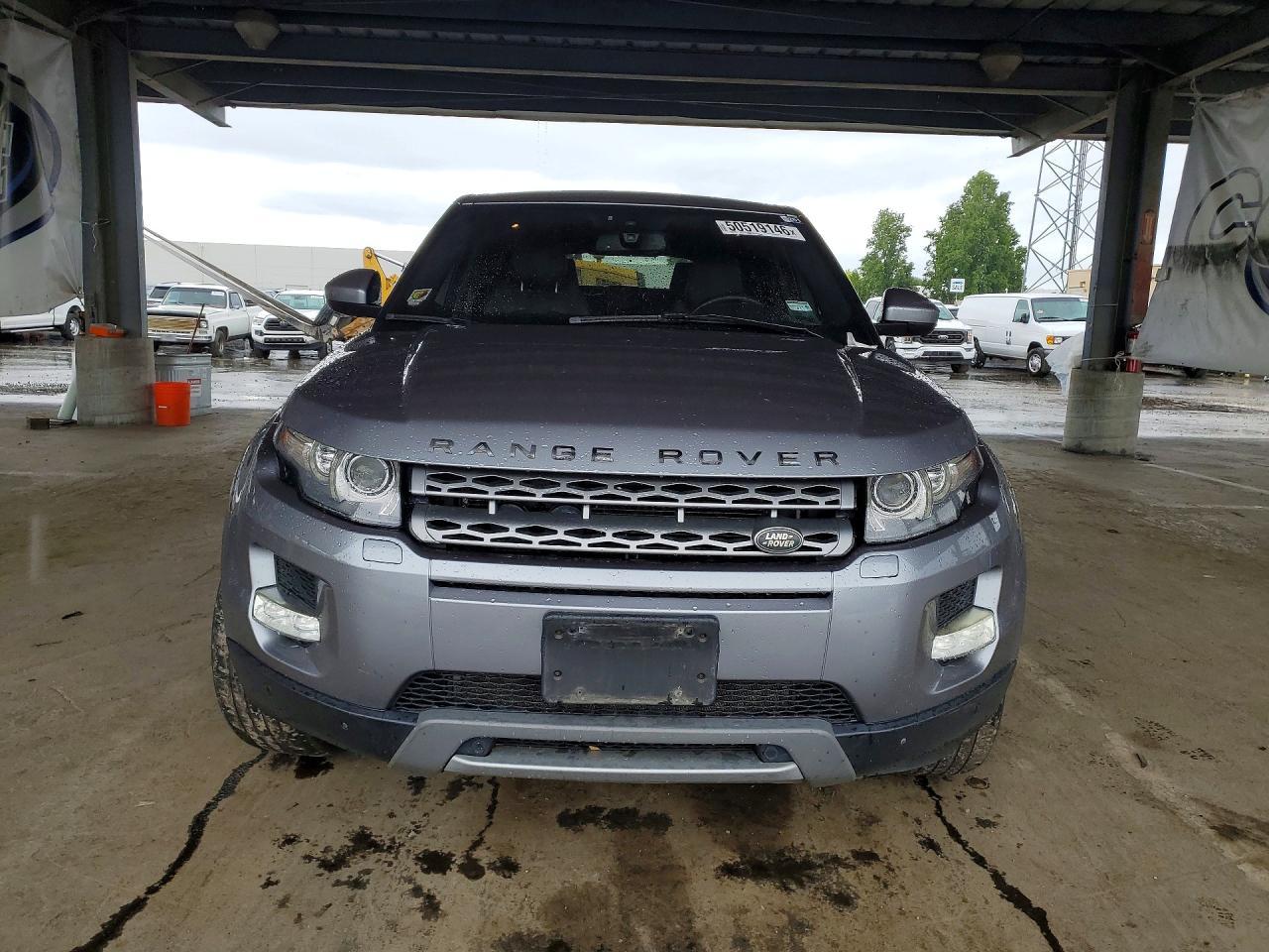 2014 Land Rover Range Rover Evoque Pure Premium - Image 5