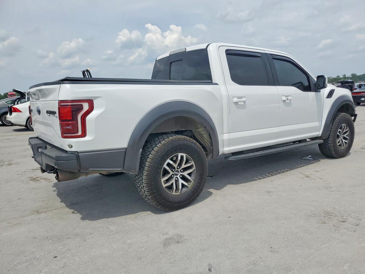 2017 Ford F150 Raptor - Image 3