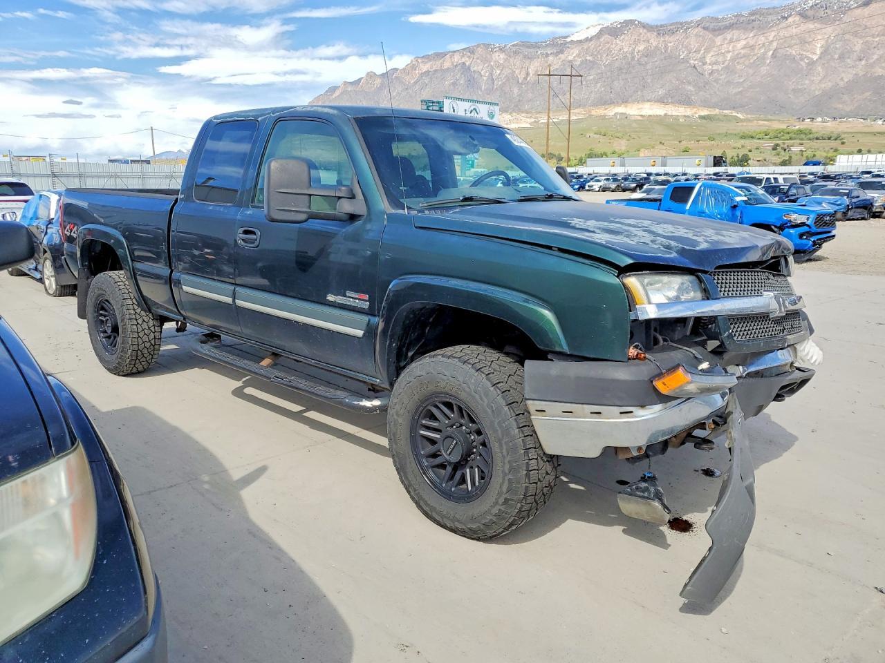 2003 Chevrolet Silverado K2500 Heavy Duty - Фото 4