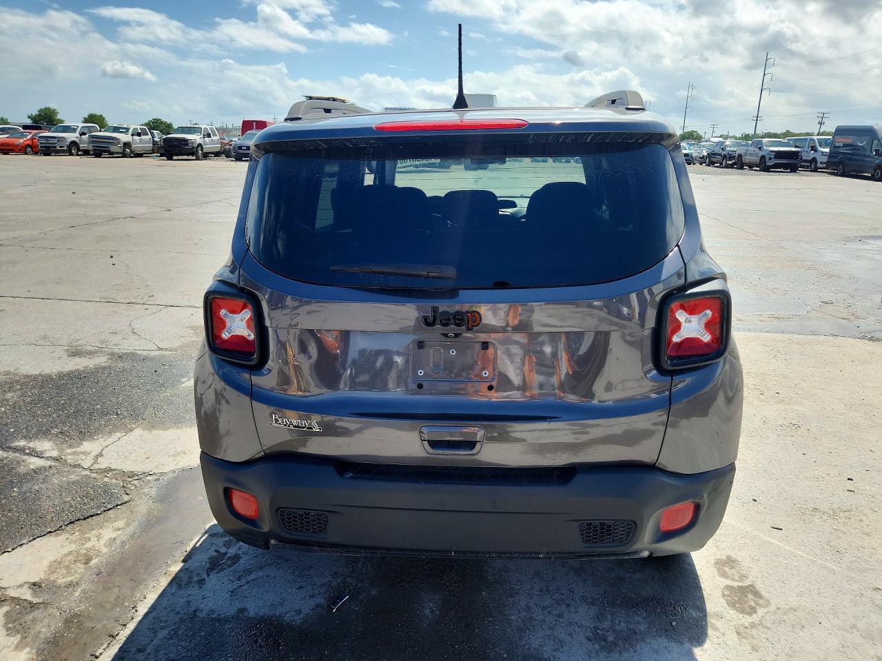 2018 Jeep Renegade Latitude - Фото 6