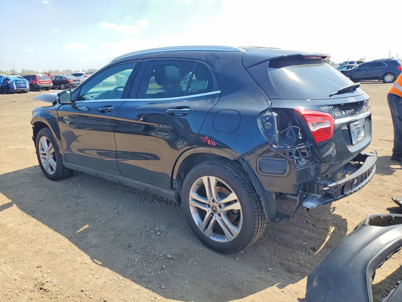 2020 Mercedes-Benz Gla 250 4Matic - Image 2